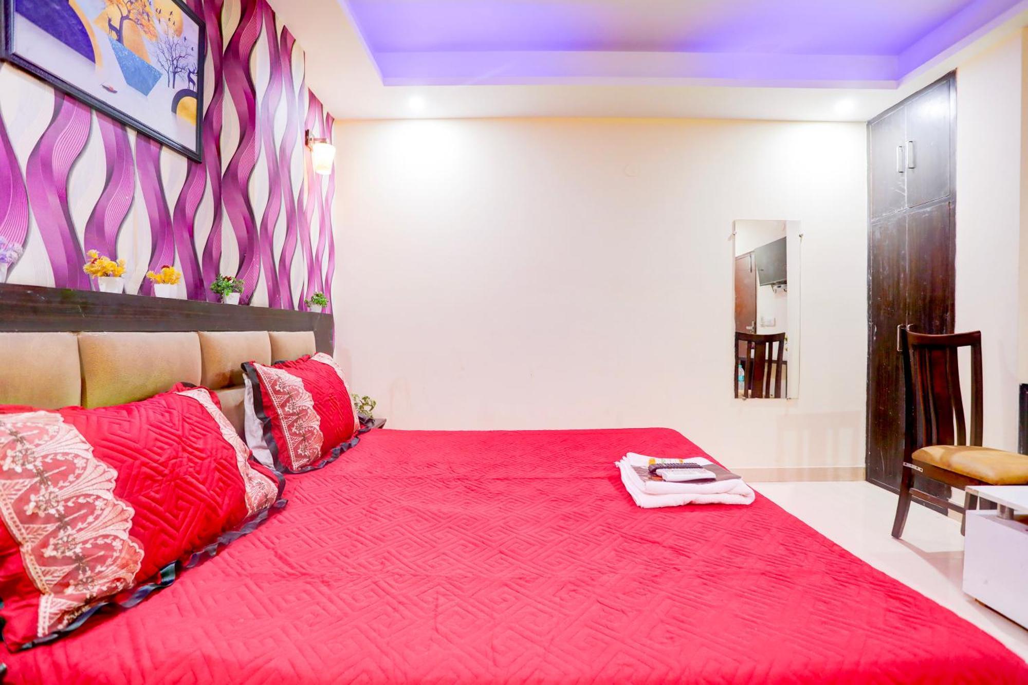 Global Stay Near Delhi Airport Yeni Delhi Dış mekan fotoğraf